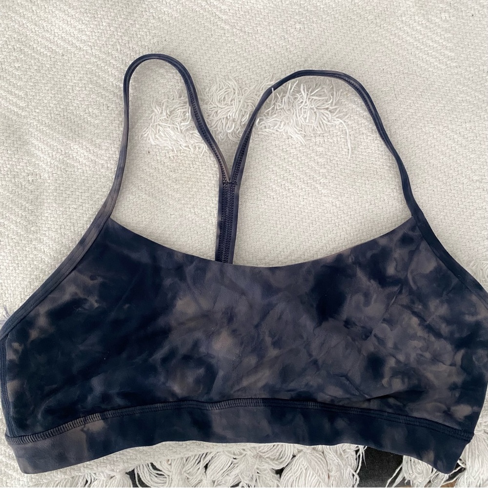 lululemon athletica Women's Tie-Dye Sports Bra - blue and blue - Picture 5 of 5